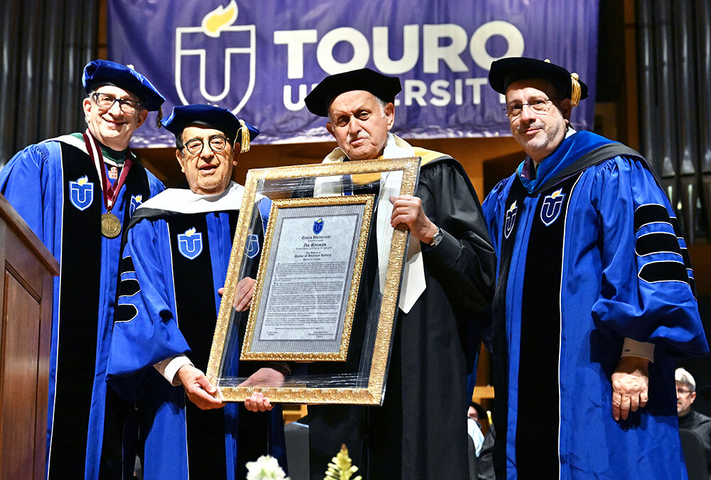 Touro Celebrates Achievements of More Than 600 Graduates at 49th Annual